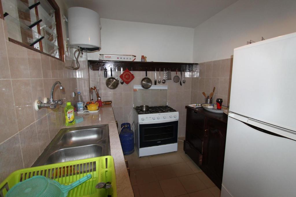 Kakatar Family Residence , Yoff Dakar Szoba fotó