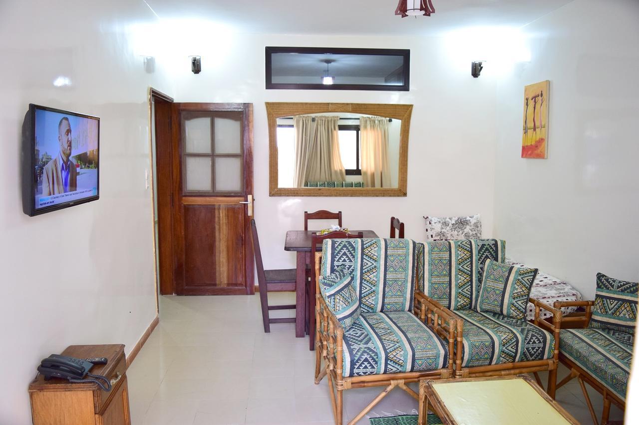 Kakatar Family Residence , Yoff Dakar Kültér fotó
